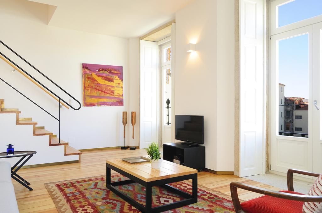 Condes De Azevedo Palace Apartments 포르투 객실 사진